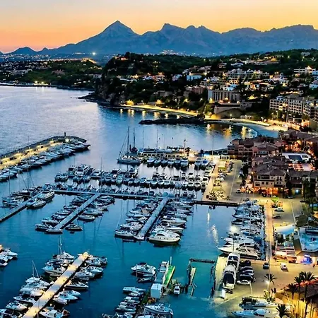 Luxury Altea, Beachfront Apartment Altea la Vieja