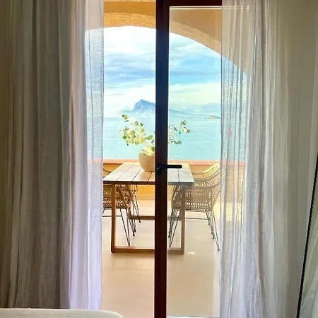 Luxury Altea, Beachfront Appartement